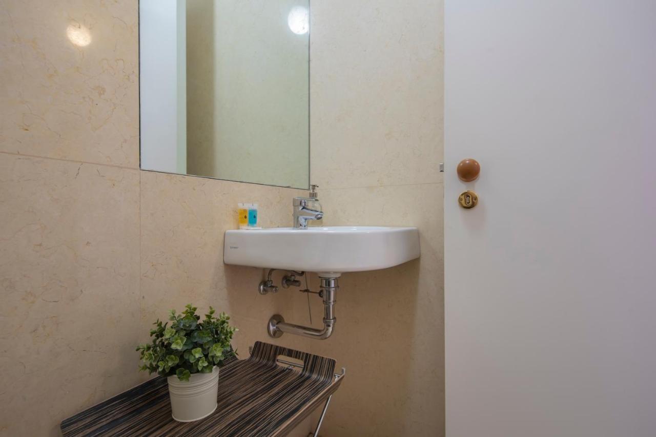 Downtown Apartment Santa Justa Lisboa Εξωτερικό φωτογραφία